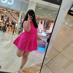 Kitti, 18 éves prosztata masszőz
